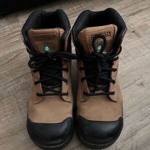 Womens Dakota steel toe work boots 6.5